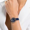 Reloj-Crystalline-Aura-correa-de-piel-azul-PVD-tono-oro-rosa