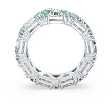 Anillo de cóctel Millenia, Cristales de talla triangular, Verde, Baño de rodio