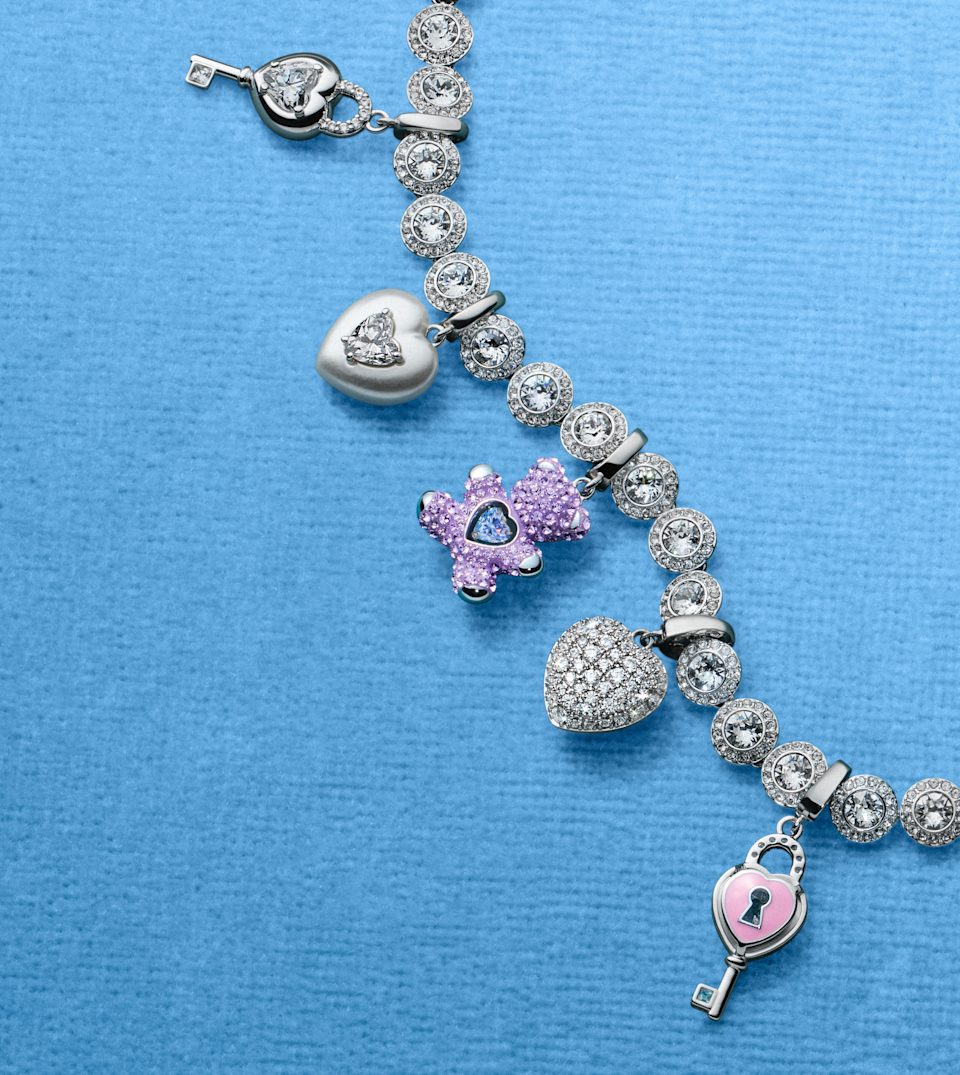 Imagem - Lovely Crystals Bangle Watch